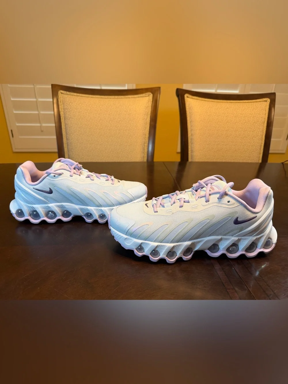 New Nike Air Max DN8 Blue Lilac Sneaker Shoes Size US 6.5Y